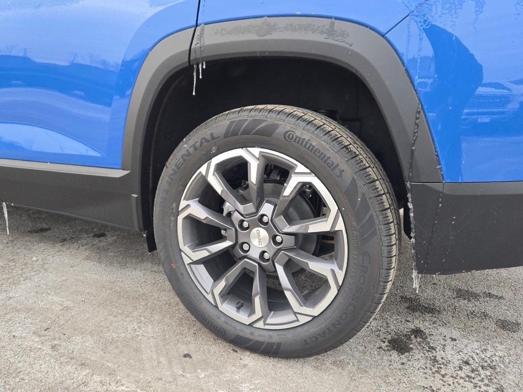 new 2025 GMC Terrain car, priced at $35,035