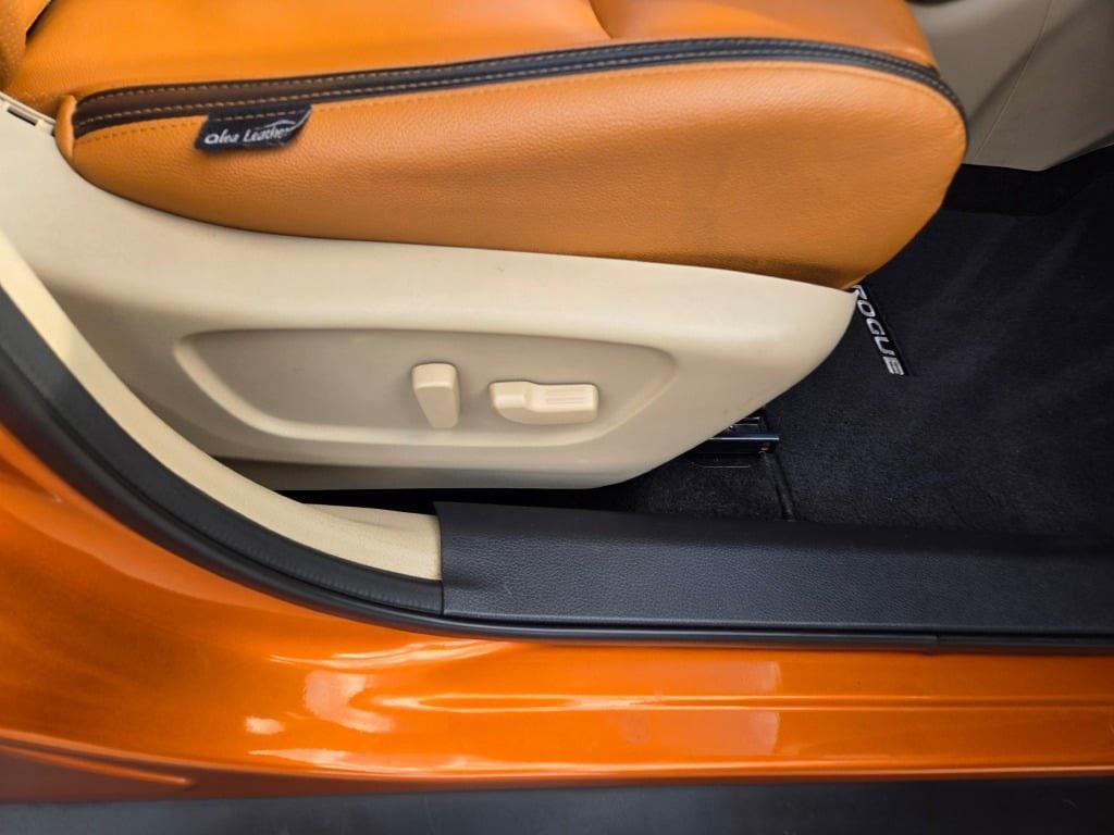 used 2020 Nissan Rogue car, priced at $17,495