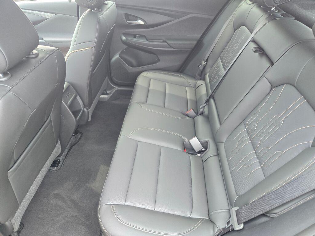 new 2025 Buick Envista car, priced at $29,784