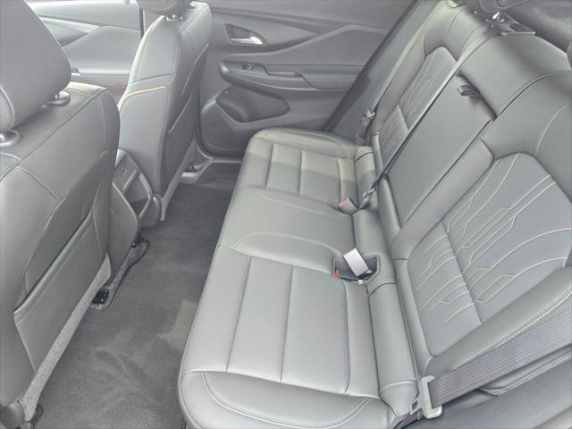 new 2025 Buick Envista car, priced at $31,784
