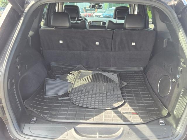 used 2015 Jeep Grand Cherokee car, priced at $15,738