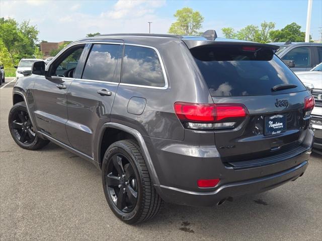 used 2015 Jeep Grand Cherokee car, priced at $15,738