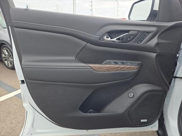 used 2022 GMC Acadia car, priced at $32,995