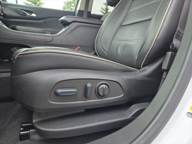 used 2022 GMC Acadia car, priced at $31,925