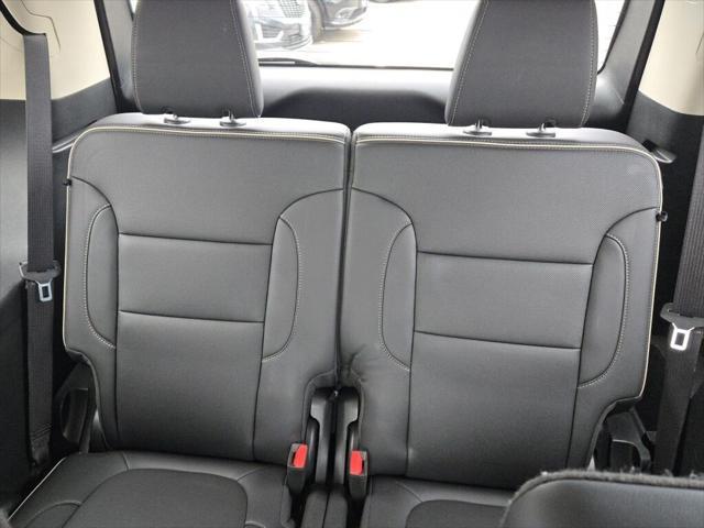 used 2022 GMC Acadia car, priced at $31,925