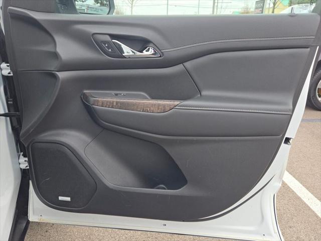 used 2022 GMC Acadia car, priced at $32,995