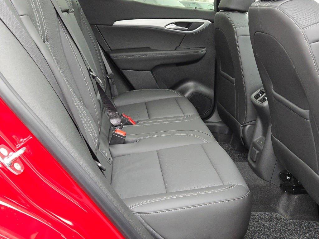new 2025 Buick Envision car, priced at $44,394