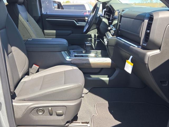 new 2025 GMC Sierra 1500 car, priced at $56,085