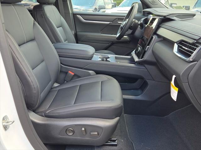 new 2025 GMC Acadia car, priced at $46,430