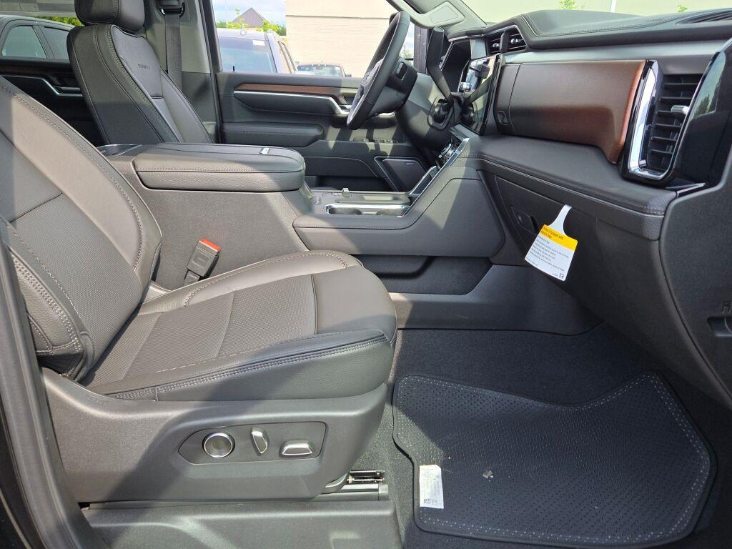 new 2025 GMC Sierra 2500 car, priced at $79,514