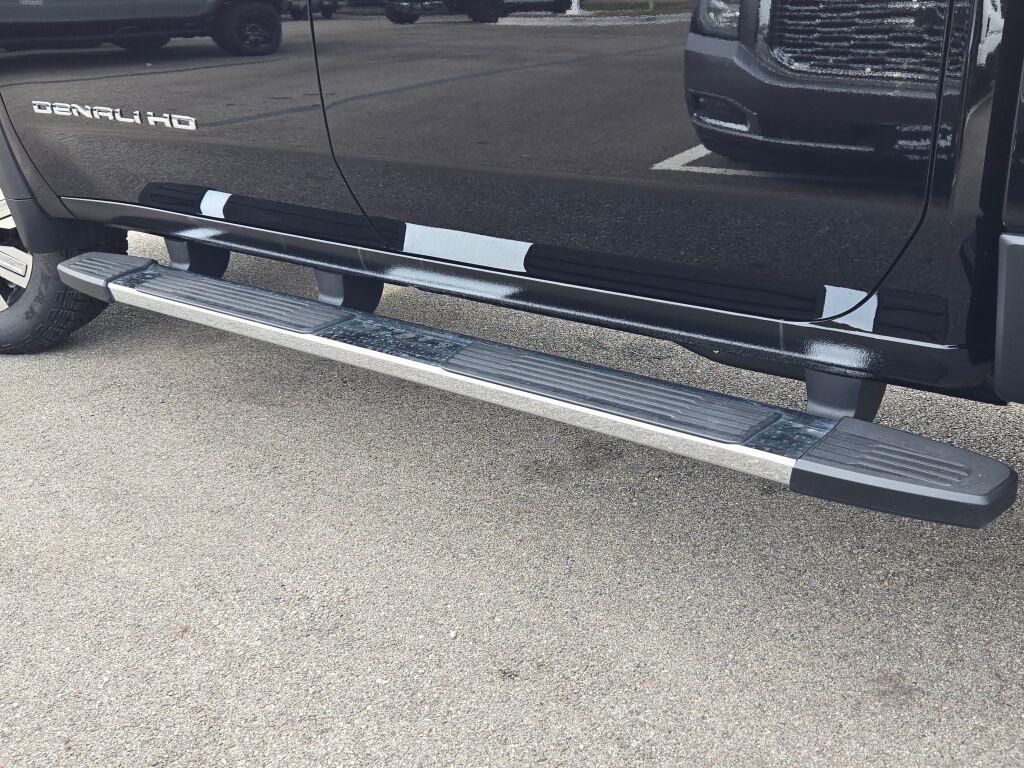 new 2025 GMC Sierra 2500 car, priced at $79,514