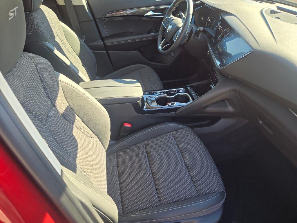 used 2022 Buick Envision car, priced at $28,036