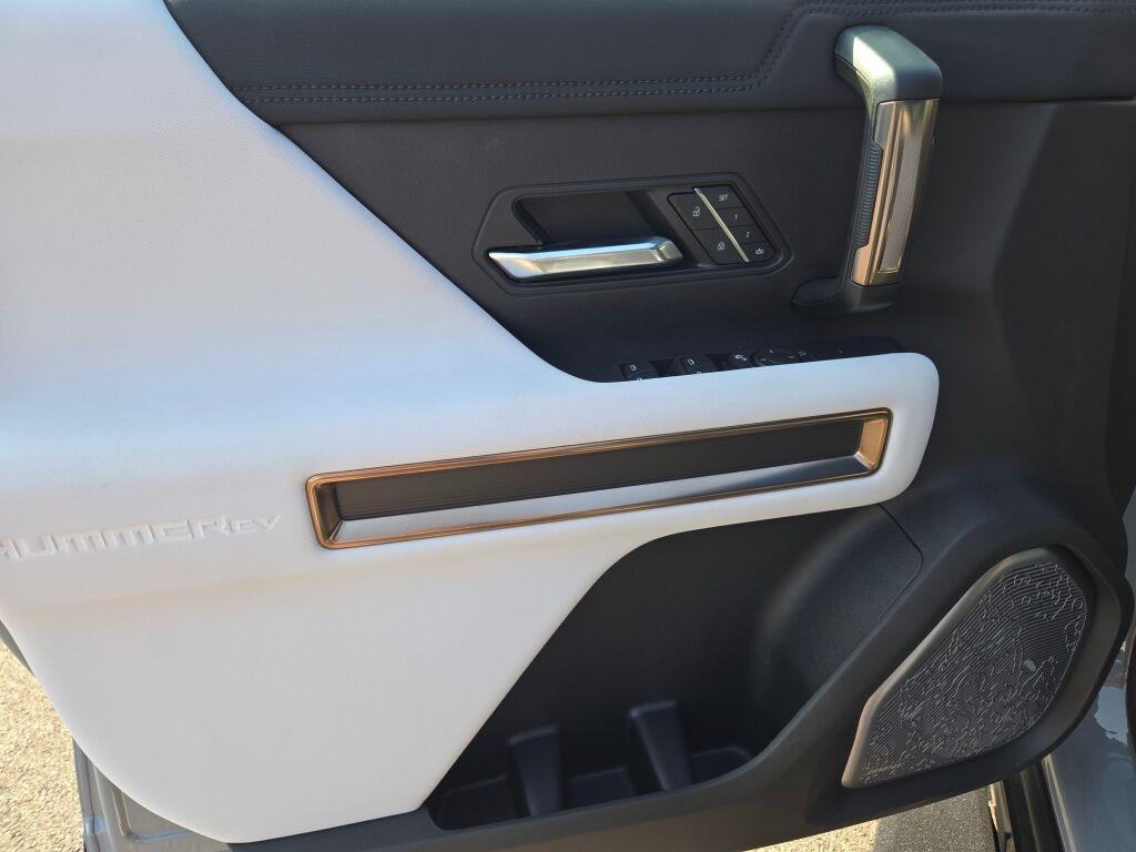 new 2025 GMC HUMMER EV Pickup car, priced at $96,165