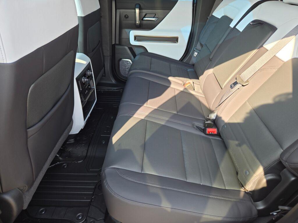 new 2025 GMC HUMMER EV Pickup car, priced at $96,165