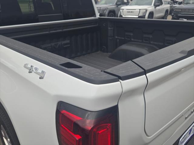 new 2025 GMC Sierra 1500 car, priced at $57,325