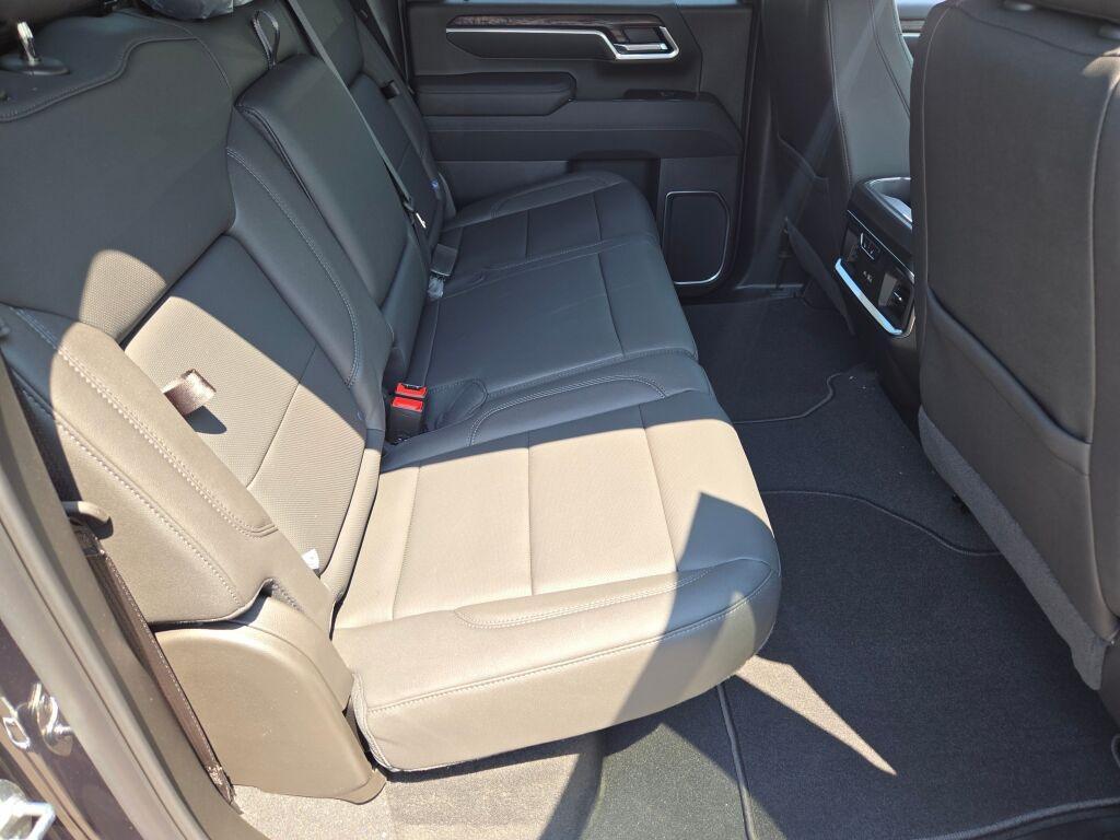 new 2025 GMC Sierra 2500 car, priced at $66,130