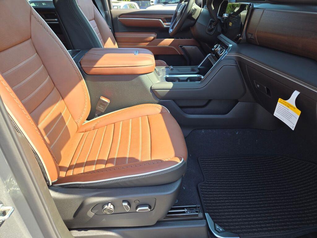 new 2026 GMC Sierra 2500 car, priced at $96,935