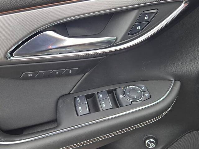 new 2025 Buick Envision car, priced at $39,995