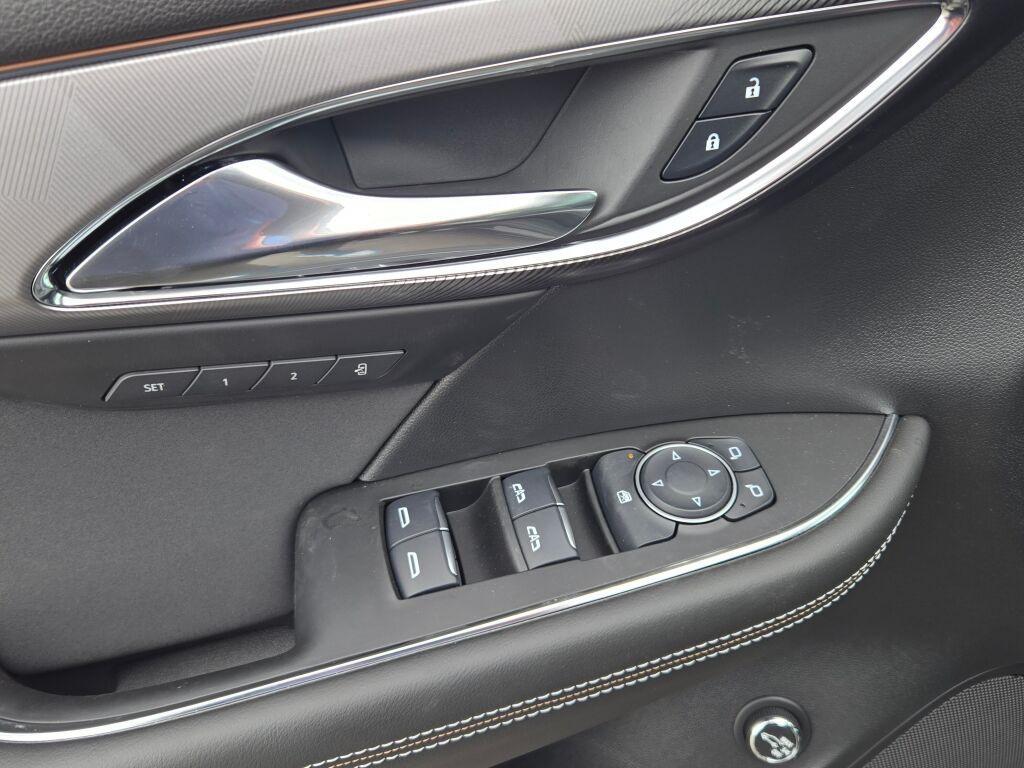 new 2025 Buick Envision car, priced at $39,240
