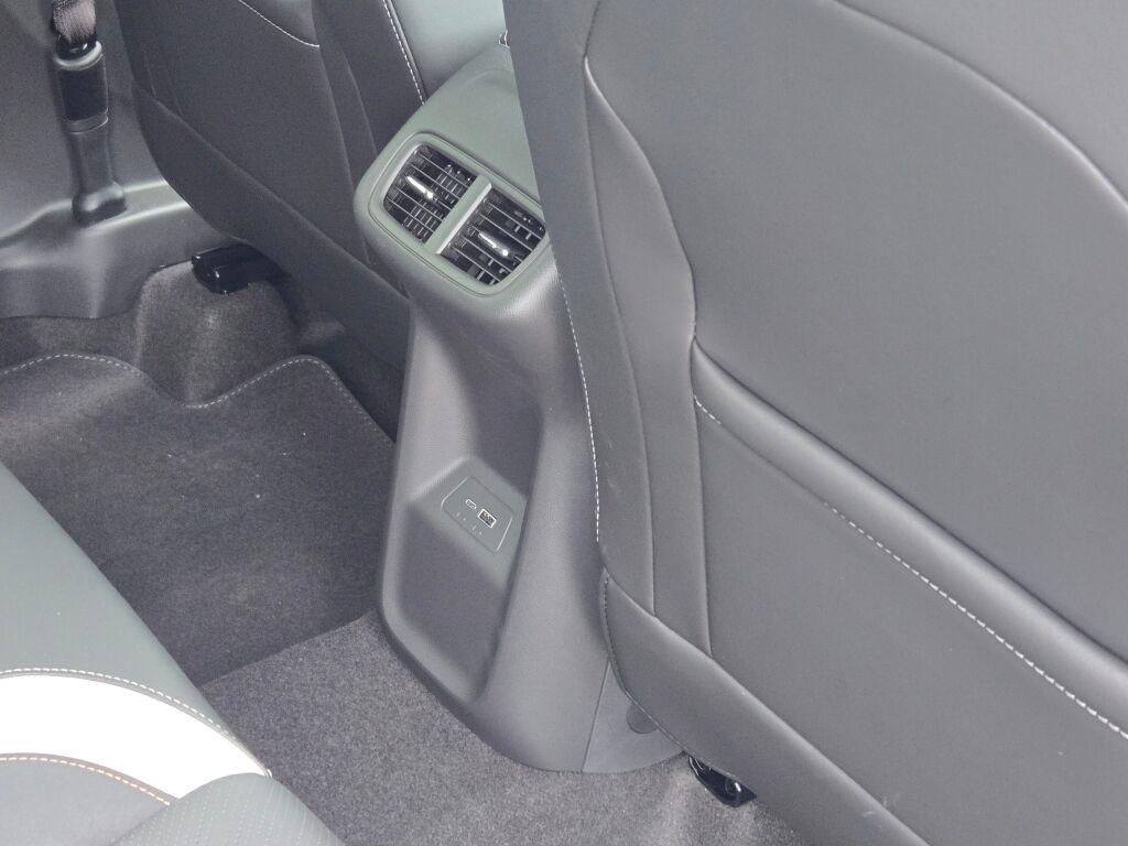 new 2025 Buick Envision car, priced at $39,240