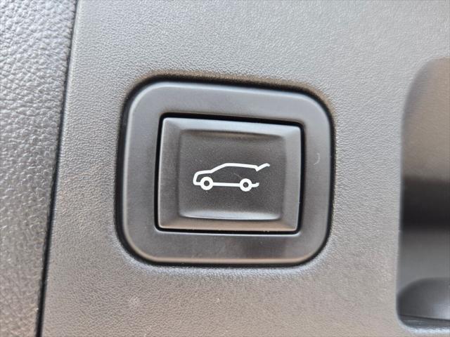 used 2019 Cadillac XT5 car, priced at $22,995