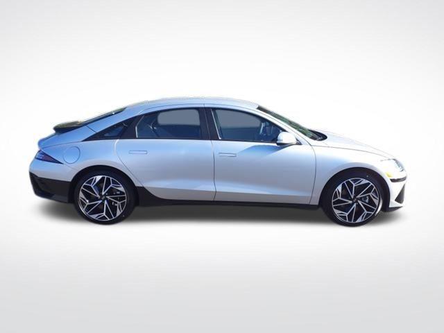 new 2024 Hyundai IONIQ 6 car, priced at $41,915