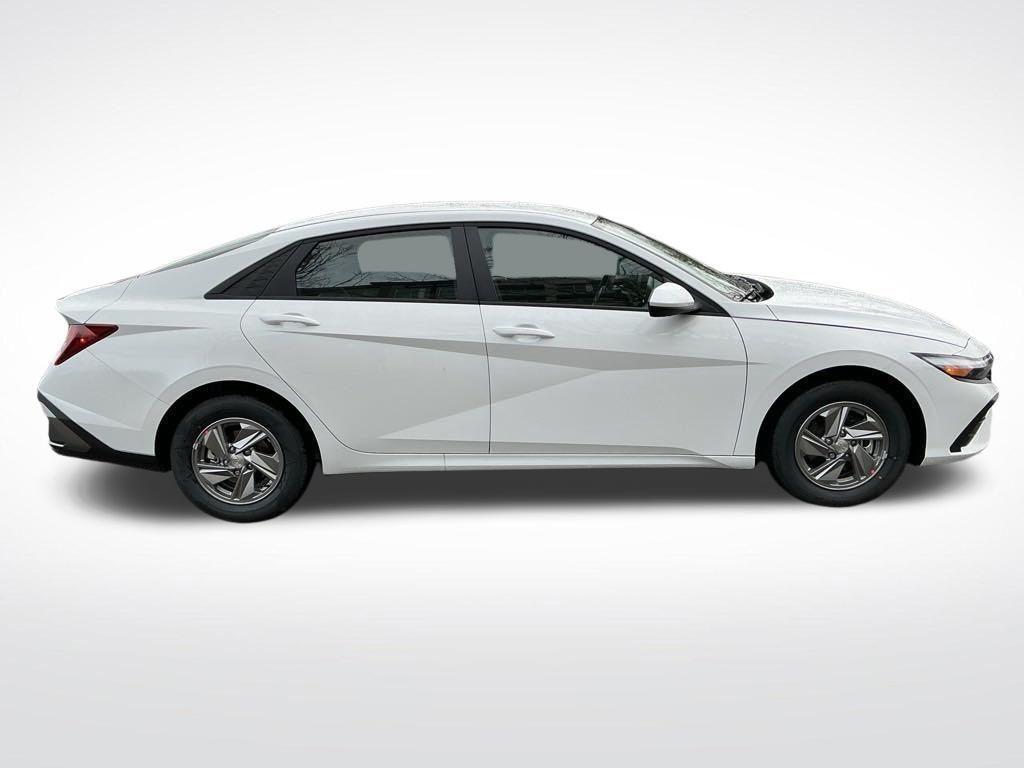 new 2025 Hyundai Elantra car, priced at $23,604