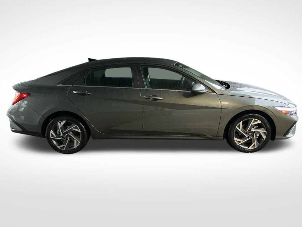 new 2025 Hyundai Elantra car, priced at $26,515