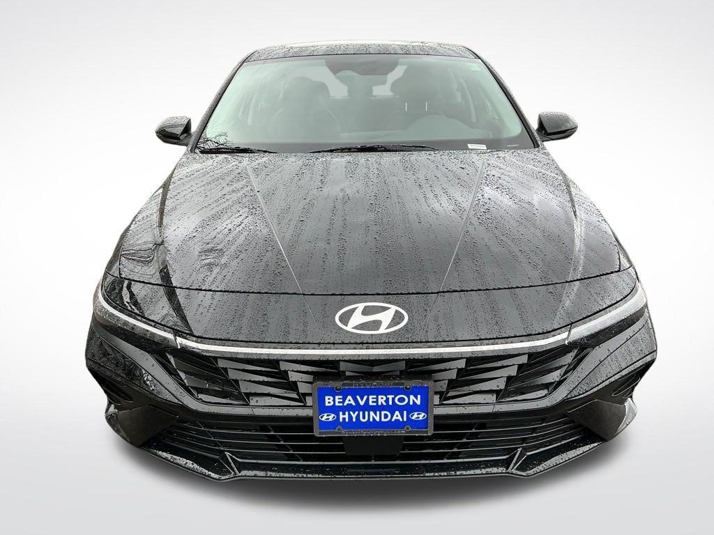 new 2025 Hyundai Elantra car, priced at $27,417