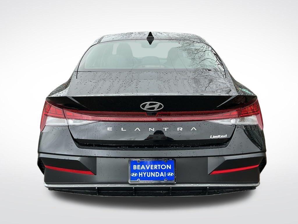 new 2025 Hyundai Elantra car, priced at $27,417