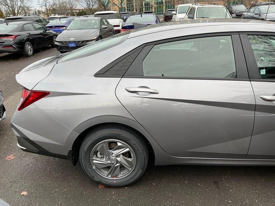 new 2025 Hyundai Elantra car, priced at $22,565