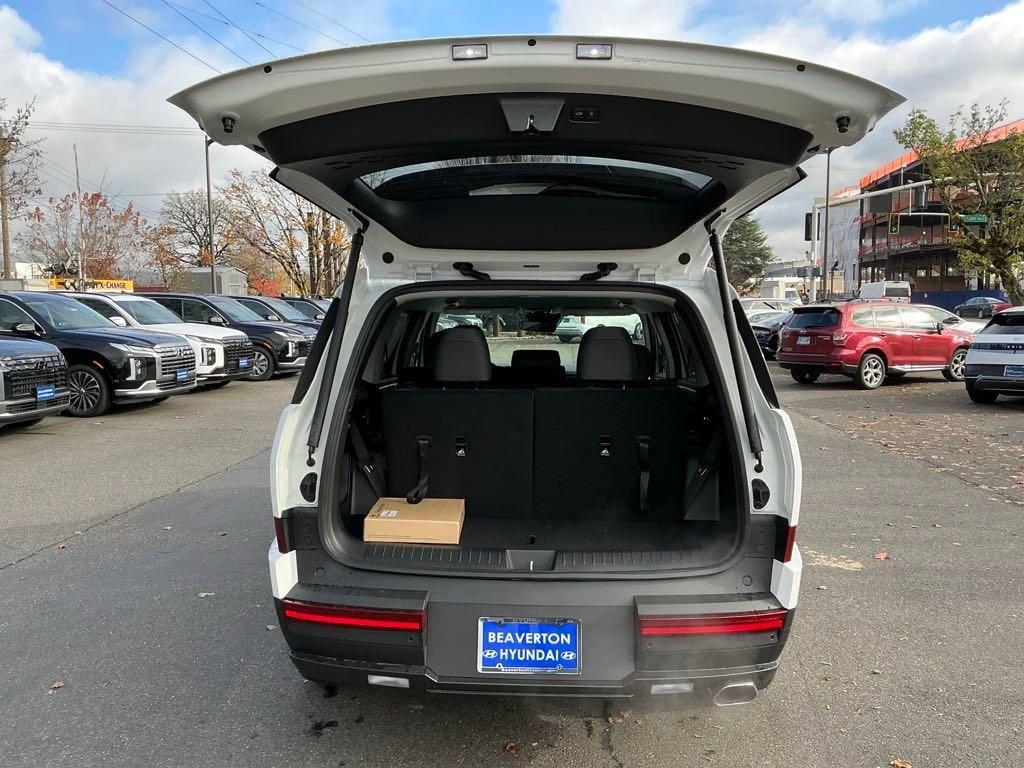 new 2025 Hyundai Santa Fe car, priced at $39,860