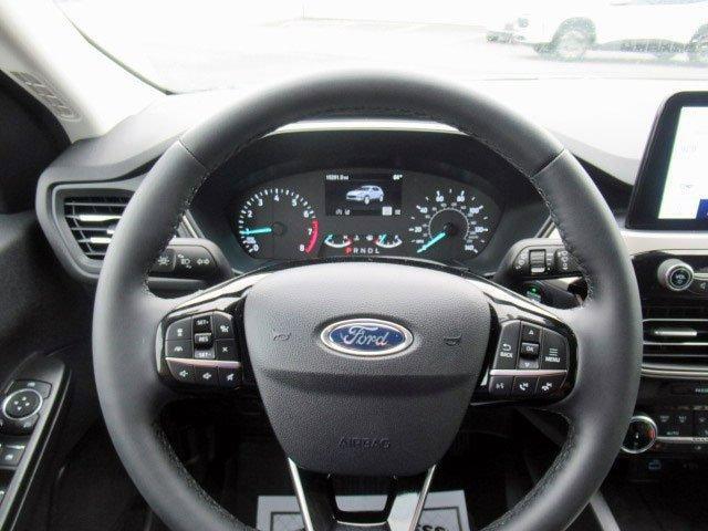 used 2022 Ford Escape car, priced at $25,700
