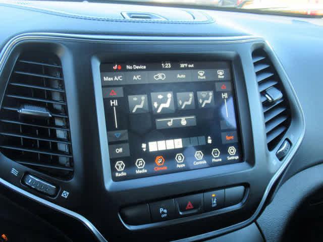used 2021 Jeep Cherokee car, priced at $21,900