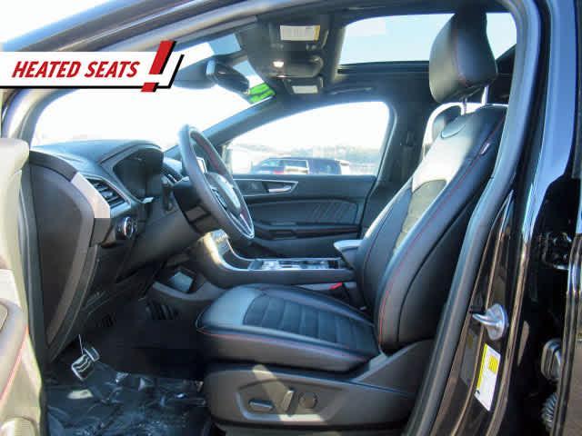 used 2024 Ford Edge car, priced at $36,400