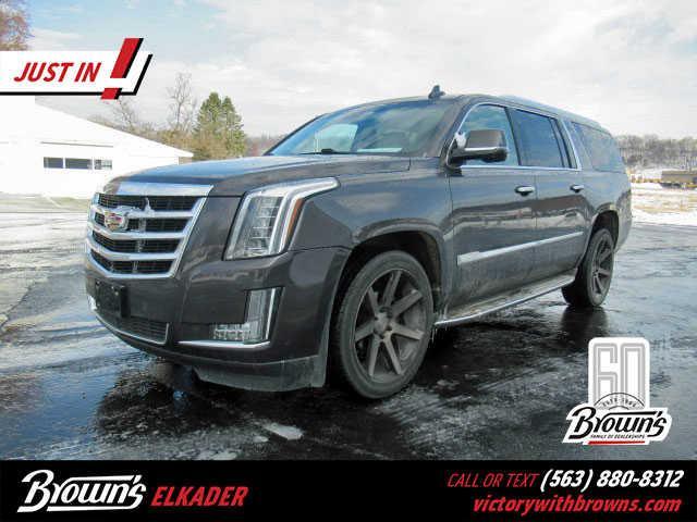 used 2015 Cadillac Escalade ESV car, priced at $21,900