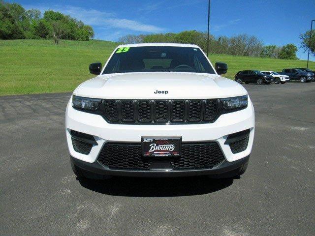 used 2023 Jeep Grand Cherokee car, priced at $38,500