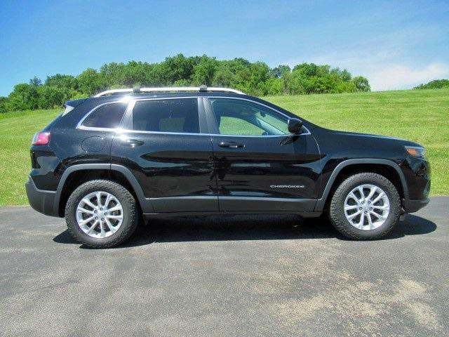 used 2019 Jeep Cherokee car, priced at $19,000