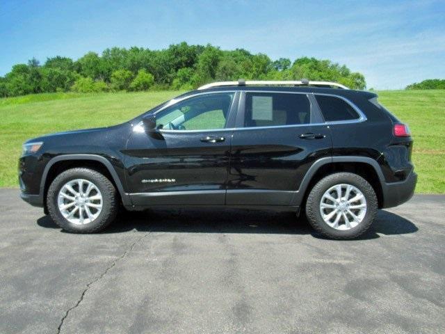 used 2019 Jeep Cherokee car, priced at $19,000