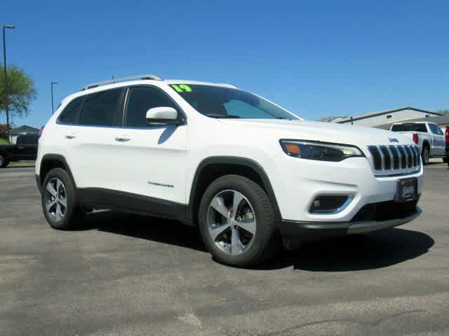 used 2019 Jeep Cherokee car, priced at $17,900