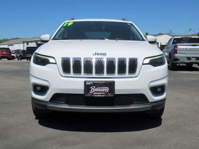 used 2019 Jeep Cherokee car, priced at $17,900