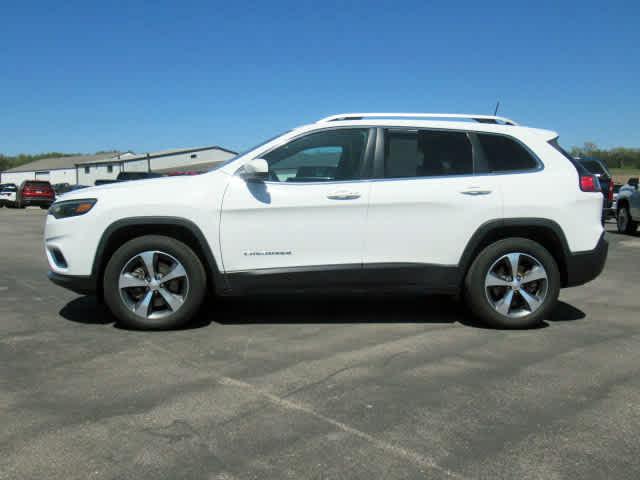 used 2019 Jeep Cherokee car, priced at $17,900