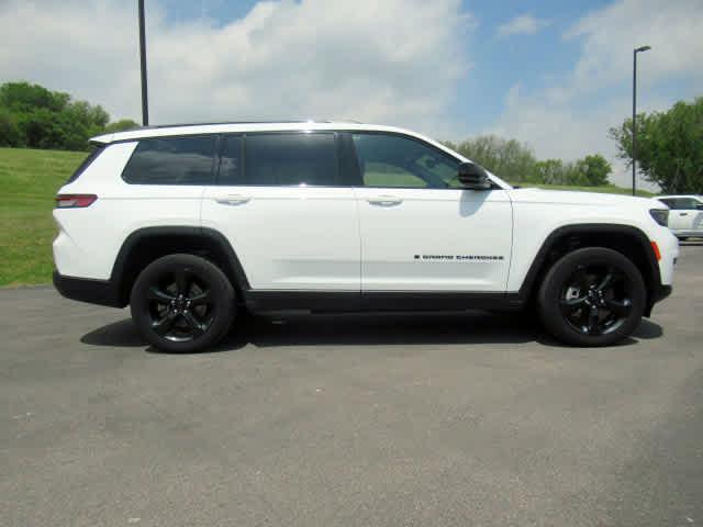 used 2022 Jeep Grand Cherokee L car, priced at $33,500