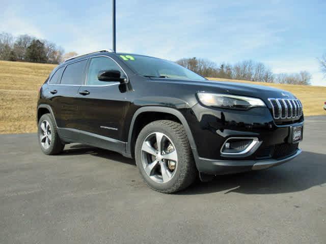 used 2019 Jeep Cherokee car, priced at $20,900