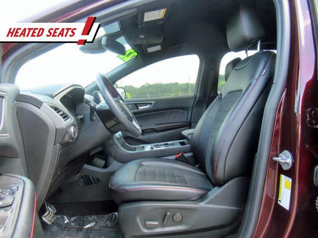 used 2022 Ford Edge car, priced at $30,300