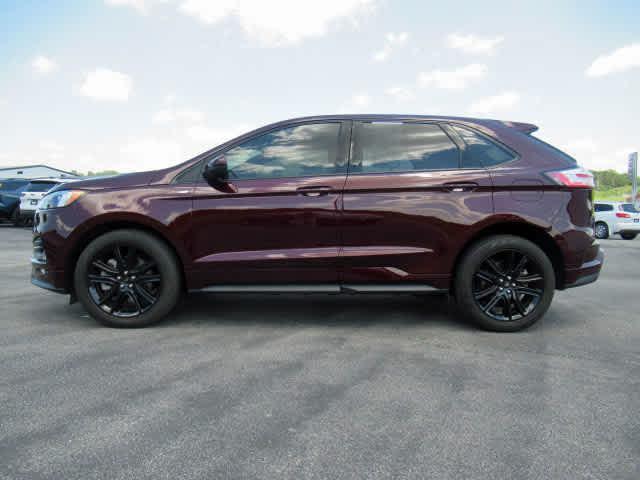 used 2022 Ford Edge car, priced at $30,300