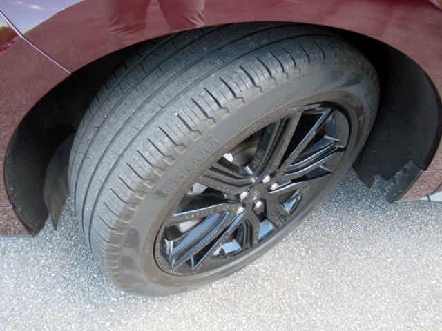 used 2022 Ford Edge car, priced at $30,300