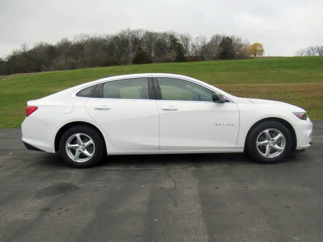 used 2018 Chevrolet Malibu car, priced at $14,900