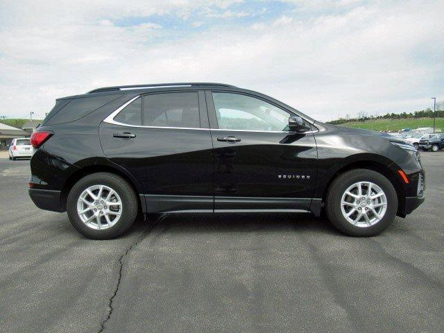 used 2023 Chevrolet Equinox car, priced at $27,100