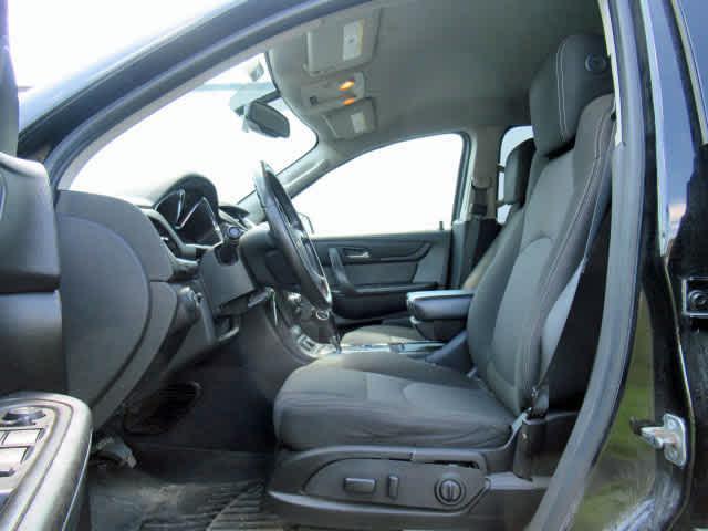 used 2016 Chevrolet Traverse car, priced at $8,900